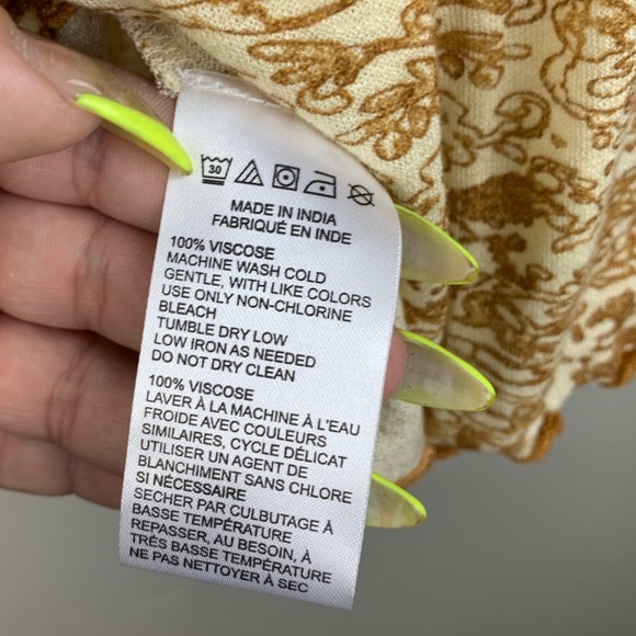 Urban Outfitters Yellow Peplum Tank NWTs sz Med - Picture 6 of 8